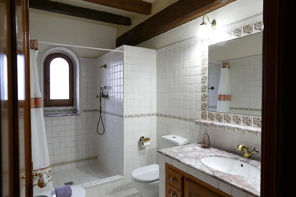 Can Homs Beuda Apartment